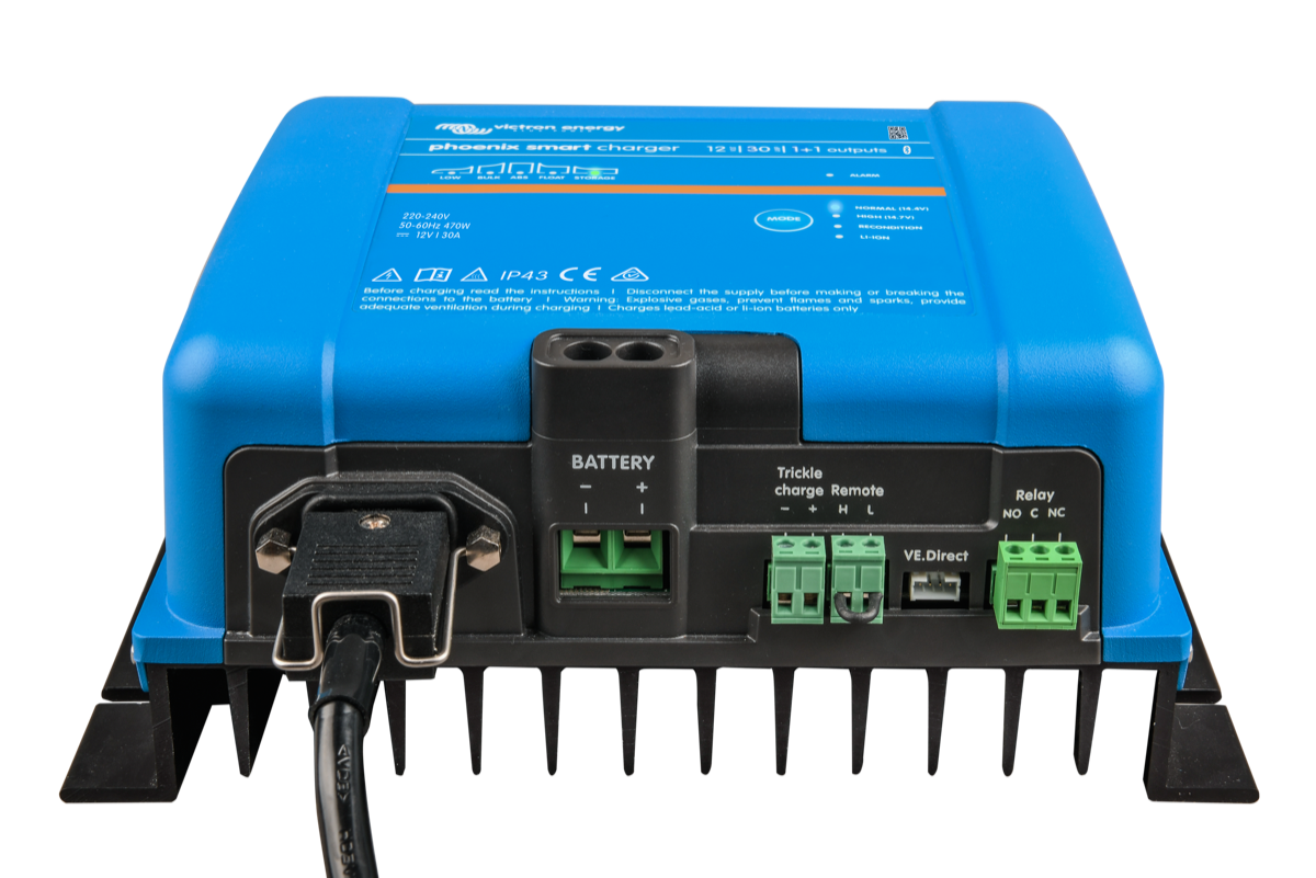 Victron Energy Battery Charger Phoenix Smart IP43 12V 30A (1+1) 230V - Charge 1 Starter and 1 Battery bank